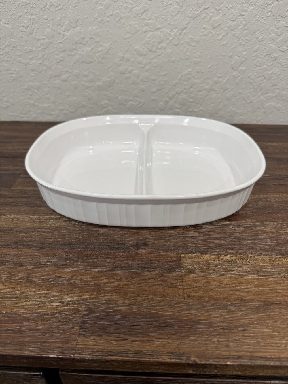 Corning Ware French White 1.8 Liter Divided Baking Dish F-6-B 1.9 Qt Casserole